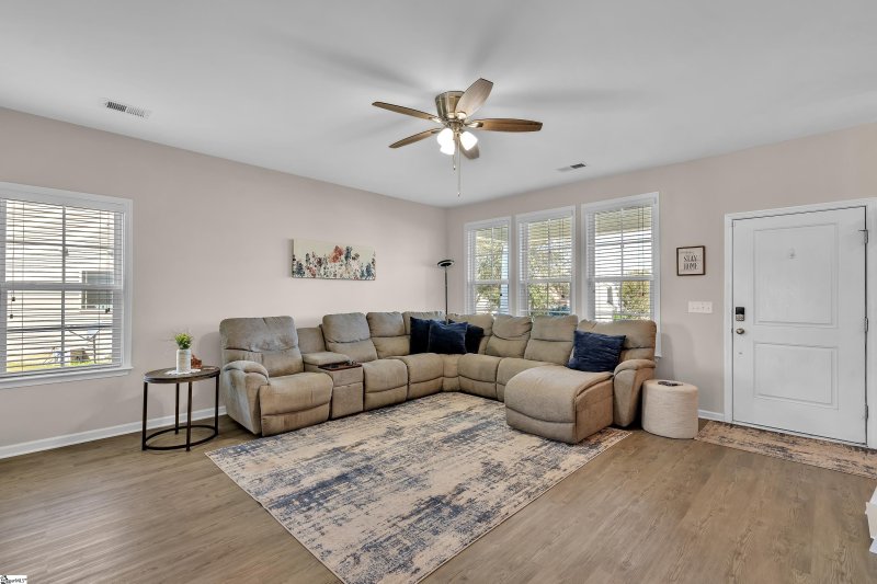 Property image 3 at 522 Ellersly Court, Boiling Springs, SC 29316