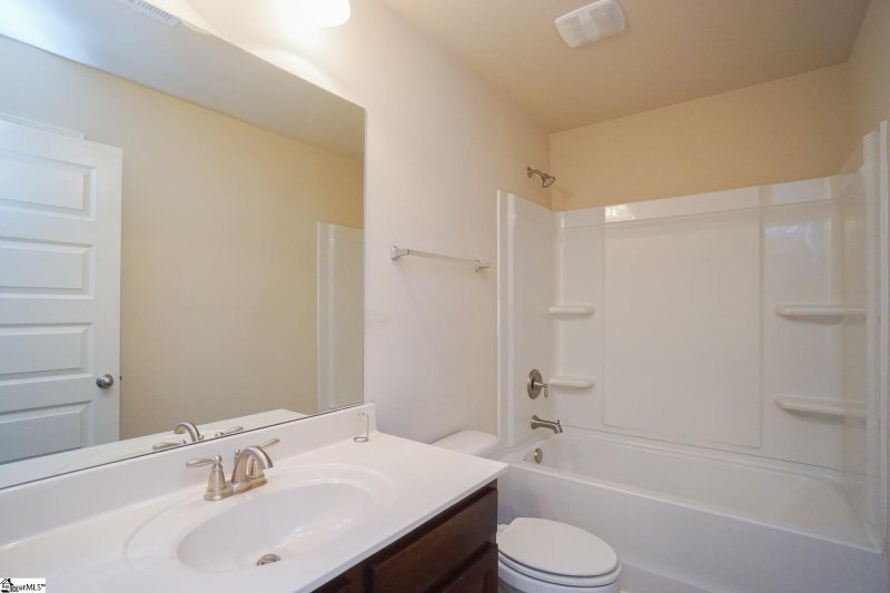 Property image 4 at 134 Deer Drive, Greenville, SC 29611