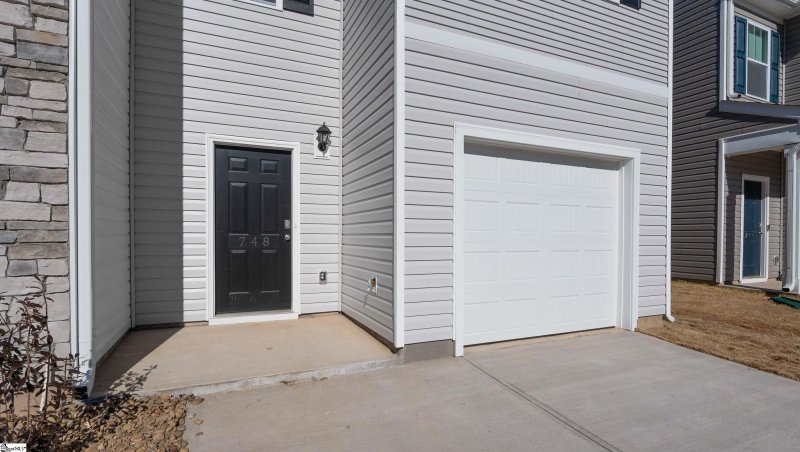 Property image 3 at 748 Embark Circle, Greer, SC 29651