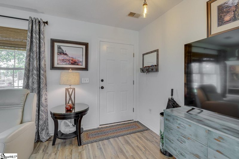 Property image 5 at 307 Tripmont Court, Simpsonville, SC 29680