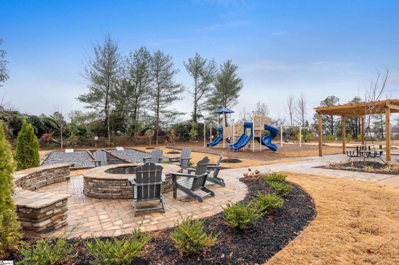 Property image 4 at 753 Embark Circle, Greer, SC 29651