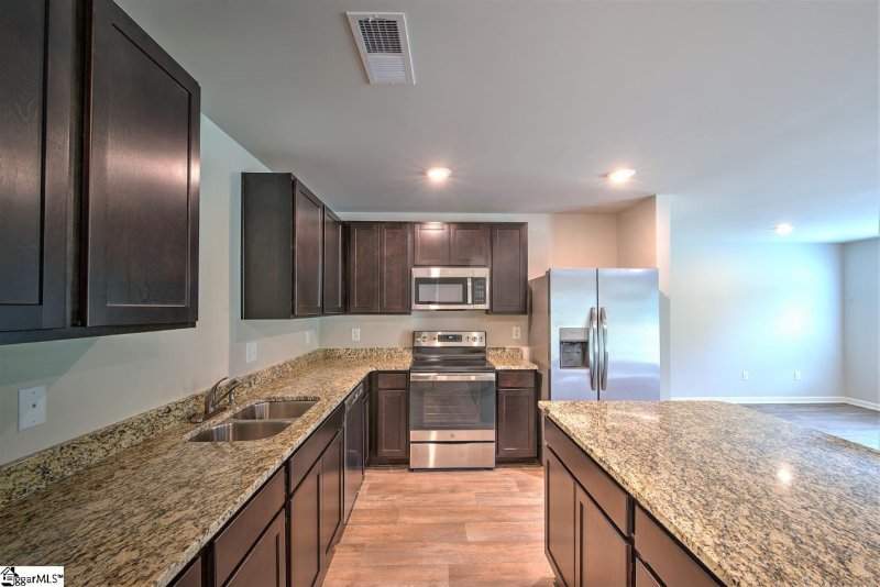 Property image 5 at 217 Sunningston Court, Fountain Inn, SC 29644