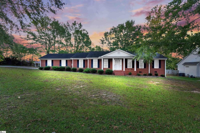 Property image 2 at 201 Woodfield Drive, Easley, SC 29642