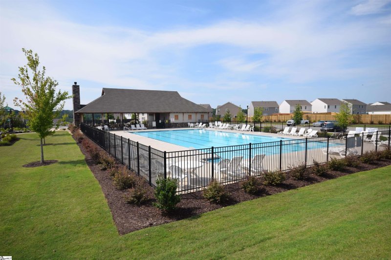 Property image 4 at 352 Fenwick Drive, Woodruff, SC 29388