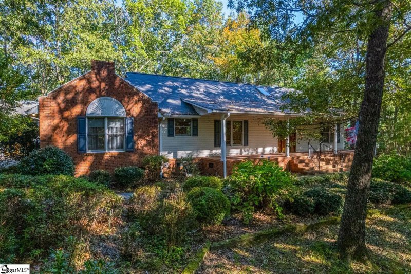 Property image 2 at 253 Fish Hawk Road, Cleveland, SC 29635