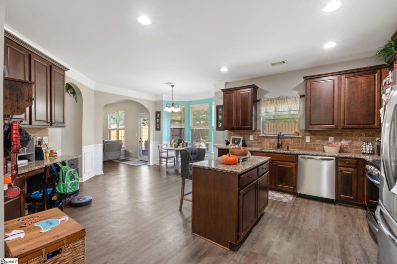 Property image 5 at 205 Cameron Creek Lane, Simpsonville, SC 29681