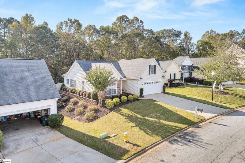 Property image 2 at 5 Montreat Lane, Simpsonville, SC 29681-6517