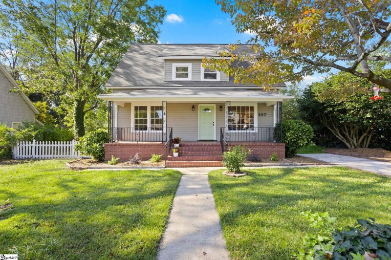 107 ARRINGTON Avenue