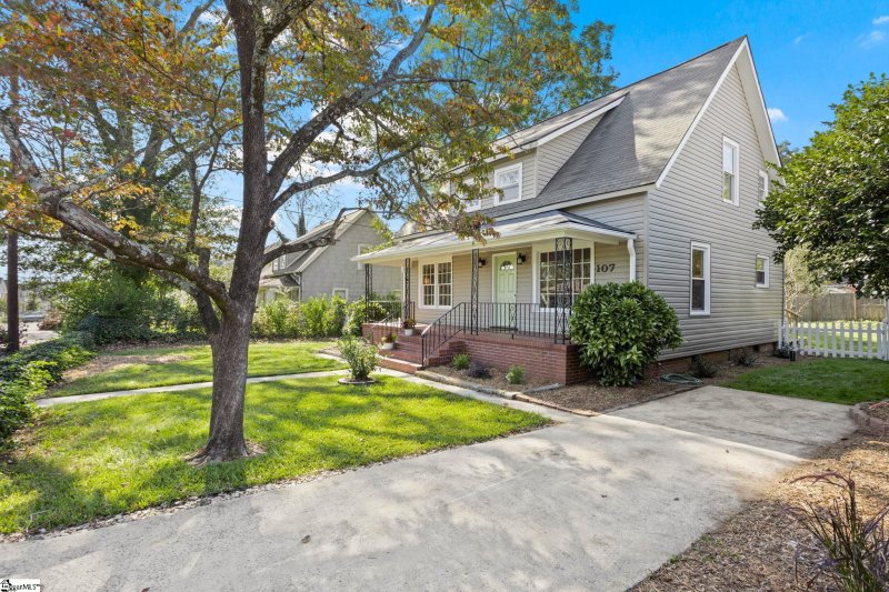 Property image 4 at 107 ARRINGTON Avenue, Greenville, SC 29617