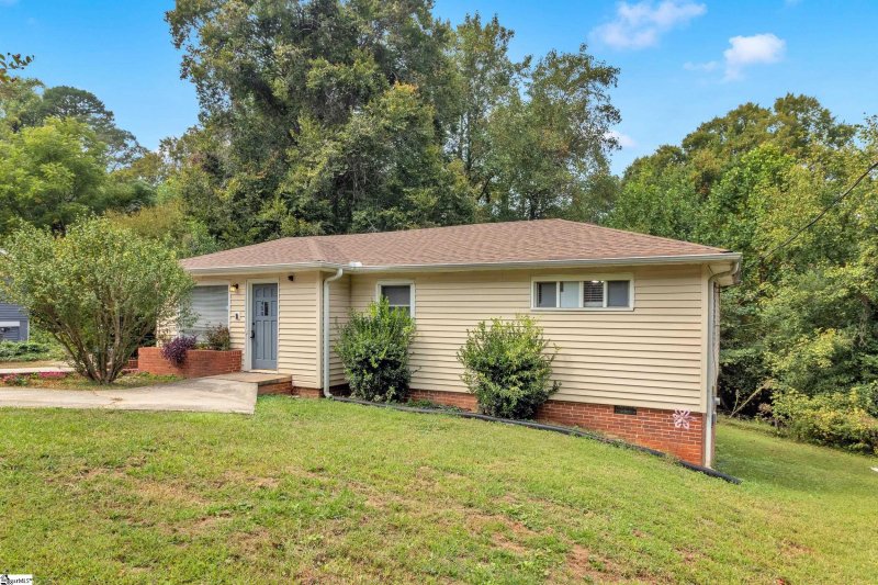 450 Crosby Circle