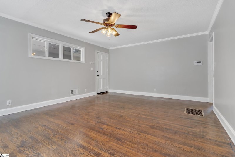Property image 4 at 450 Crosby Circle, Greenville, SC 29605
