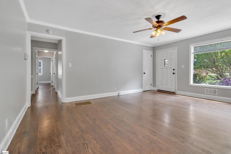 Property image 5 at 450 Crosby Circle, Greenville, SC 29605