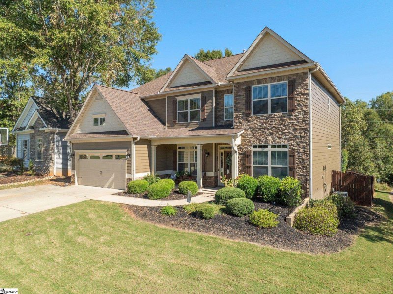 Property image 3 at 311 KILGORE FARMS Circle, Simpsonville, SC 29681