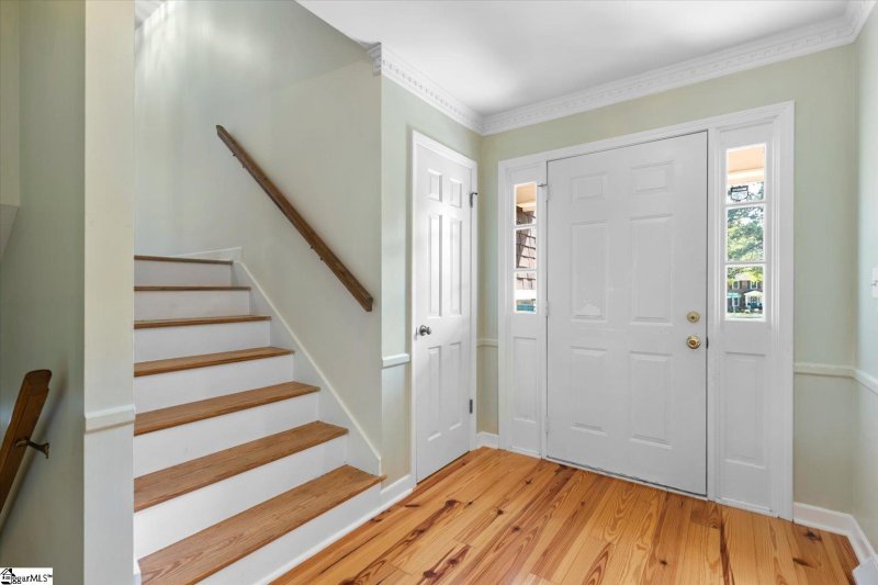 Property image 2 at 100 Briar Creek Road, Greer, SC 29650