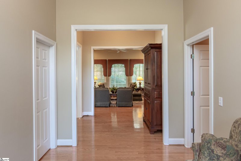 Property image 3 at 101 Capertree Court, Greenville, SC 29615