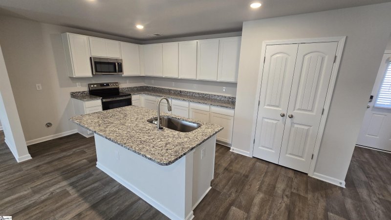 Property image 4 at 212 Green Pasture Road, Fountain Inn, SC 29644