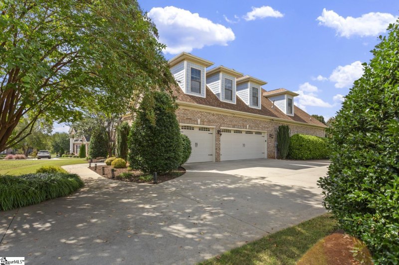 Property image 2 at 155 Tully Drive, Anderson, SC 29621