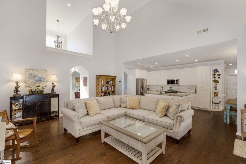 Property image 2 at 1 Pembark Lane, Simpsonville, SC 29681