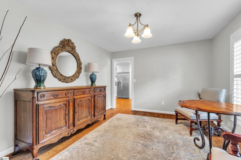 Property image 4 at 302 W Hackney Road, Greer, SC 29650