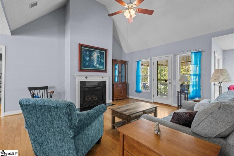 Property image 3 at 716 Secretariat Drive, Boiling Springs, SC 29316-8396