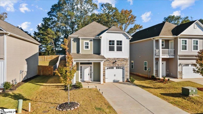 Property image 2 at 150 Highland Park Court, Easley, SC 29642