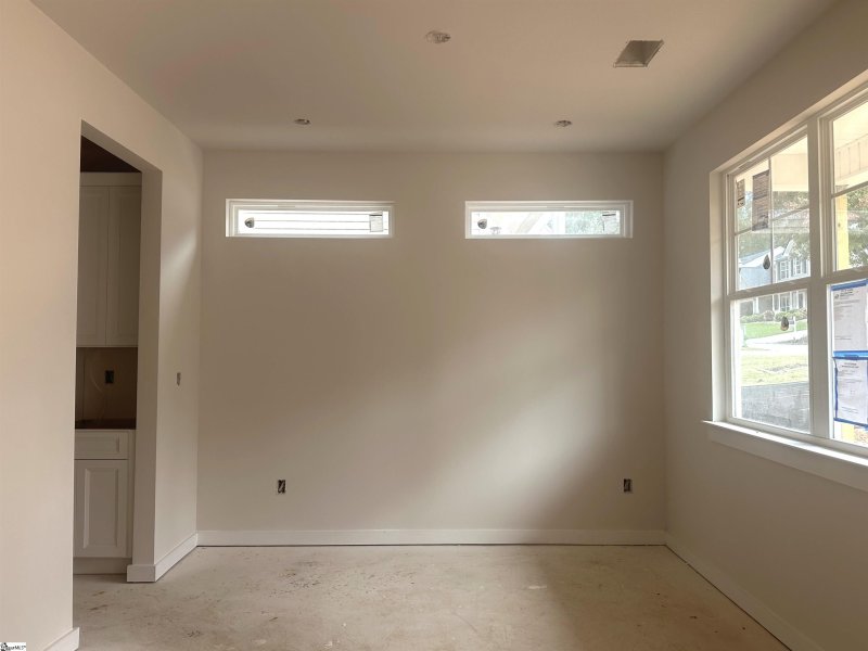 Property image 2 at 38 Killarney Lane, Greer, SC 29650