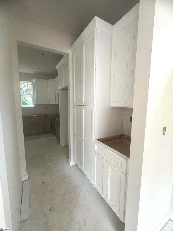 Property image 3 at 38 Killarney Lane, Greer, SC 29650