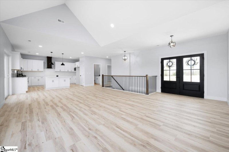 Property image 4 at 725 Hidden Falls Drive, West Union, SC 29696