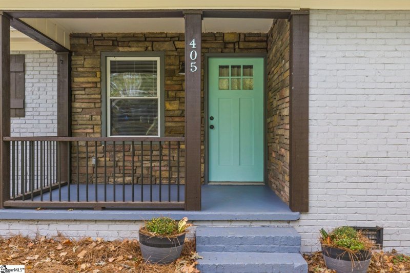 Property image 2 at 405 Seminole Drive, Simpsonville, SC 29680