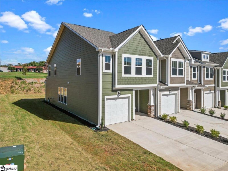 Property image 2 at 268 Tippin Trail, Travelers Rest, SC 29690