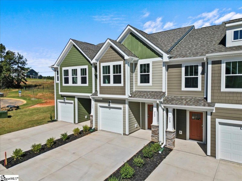 Property image 2 at 264 Tippin Trail, Travelers Rest, SC 29690