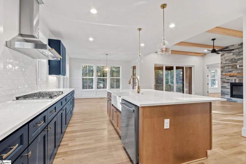 Property image 4 at 9 Thistle Brook Court, Greenville, SC 29615