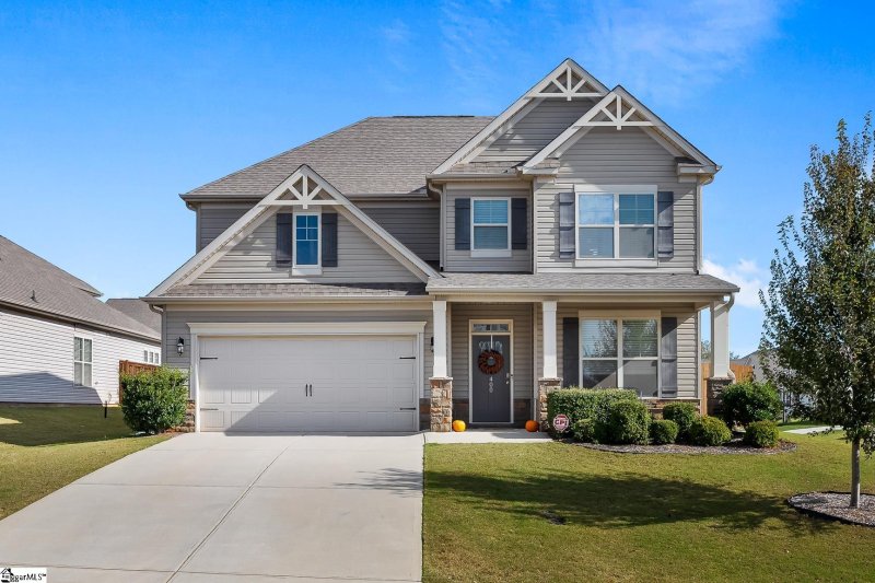 400 Willow Grove Way
