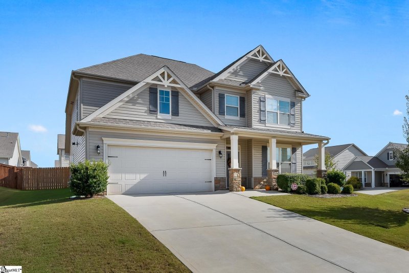 Property image 2 at 400 Willow Grove Way, Anderson, SC 29621