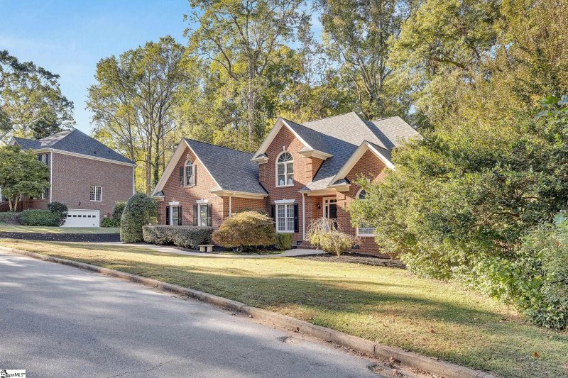 Property image 5 at 106 Wolf Run Drive, Simpsonville, SC 29681-5267