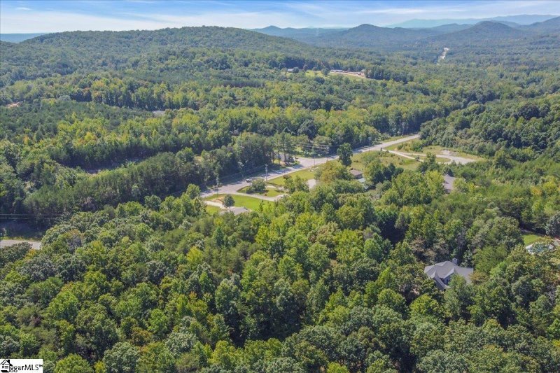 Property image 5 of 48 Angleblade Way in The Cliffs at Glassy, Landrum, SC 29356