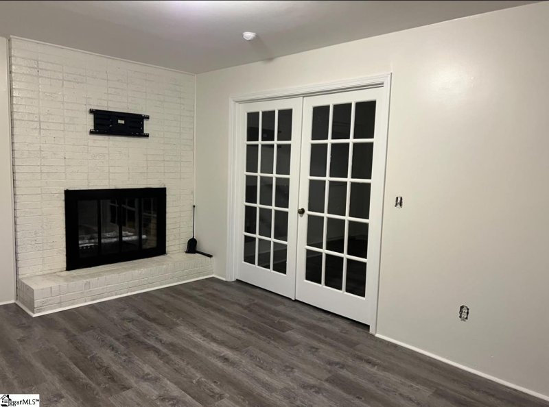 Property image 4 at 4 Chatwood Court, Simpsonville, SC 29680