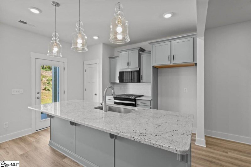 Property image 5 at 256 Tippin Trail, Travelers Rest, SC 29690