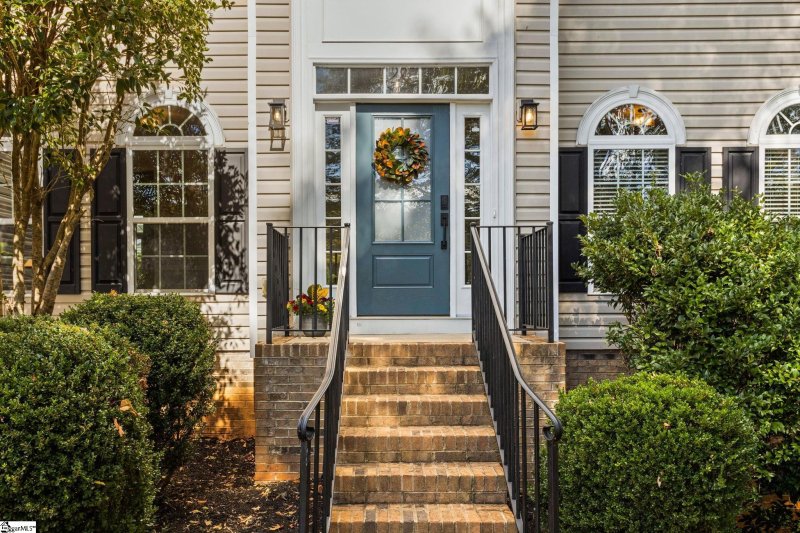 Property image 2 at 9 Hydrangea Way, Simpsonville, SC 29681
