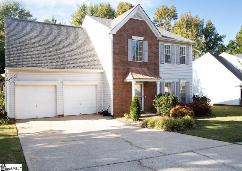 Property image 2 at 10 Stapleford Park Drive, Greenville, SC 29607