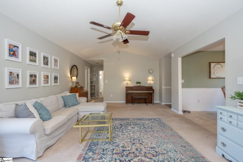 Property image 5 at 1 Little Fox Court, Greer, SC 26950