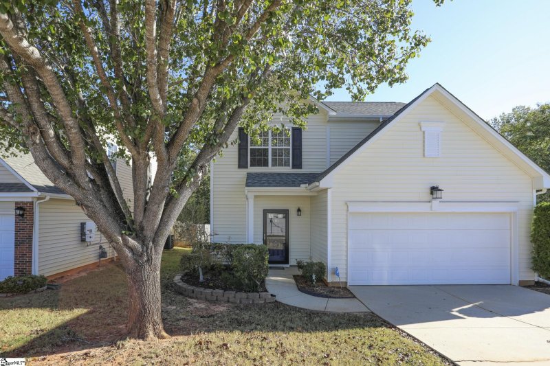 Property image 2 at 101 Indian Wood Lane, Greenville, SC 29605