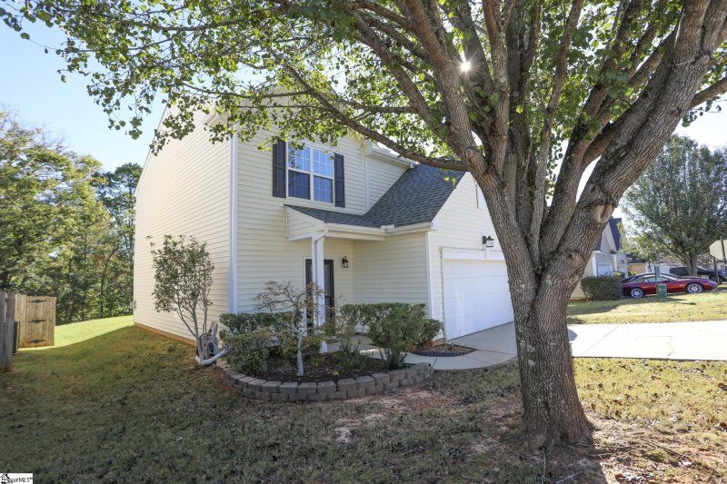 Property image 4 at 101 Indian Wood Lane, Greenville, SC 29605