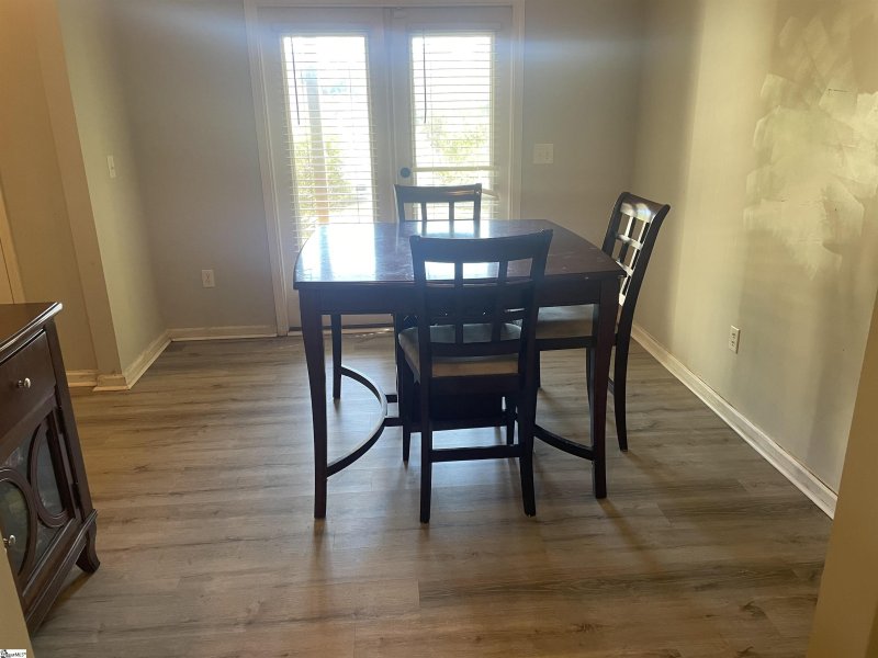 Property image 4 at 100 Redcoat Court, Simpsonville, SC 29680