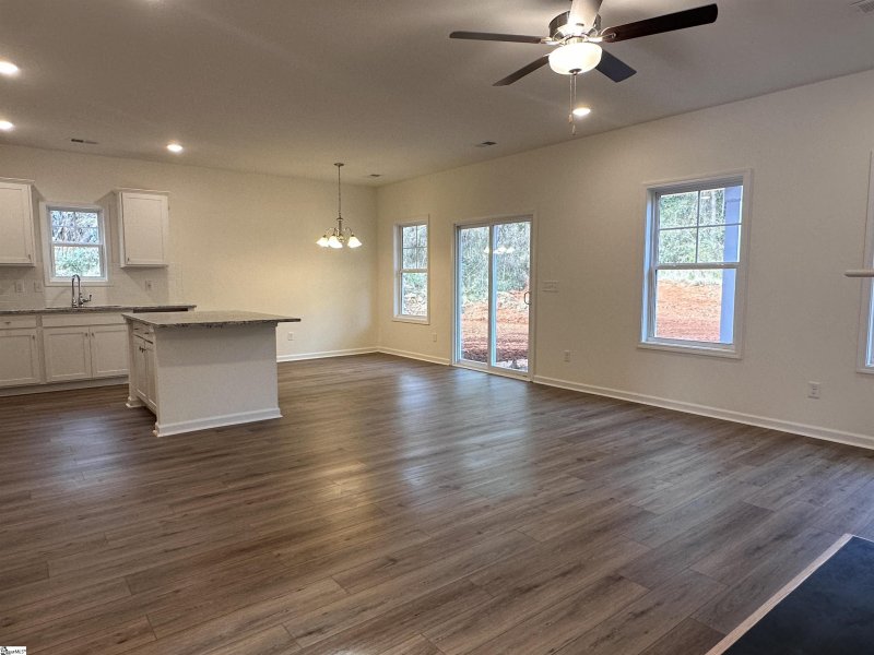 Property image 4 at 1122 Silverbend Trail, Duncan, SC 29334