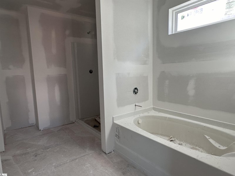 Property image 3 at 1123 Silverbend Trail, Duncan, SC 29334