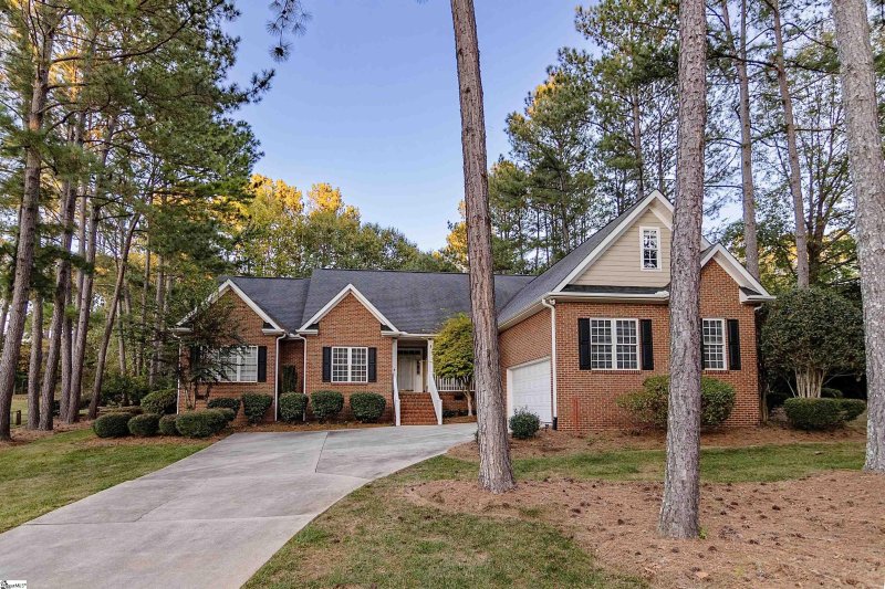 Property image 2 at 116 Wycombe Drive, Anderson, SC 29621