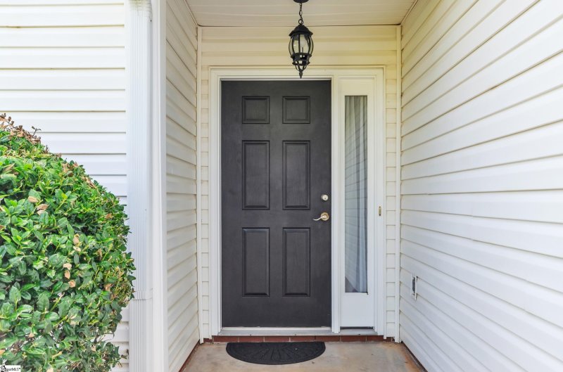 Property image 2 at 110 Stonington Way, Taylors, SC 29687