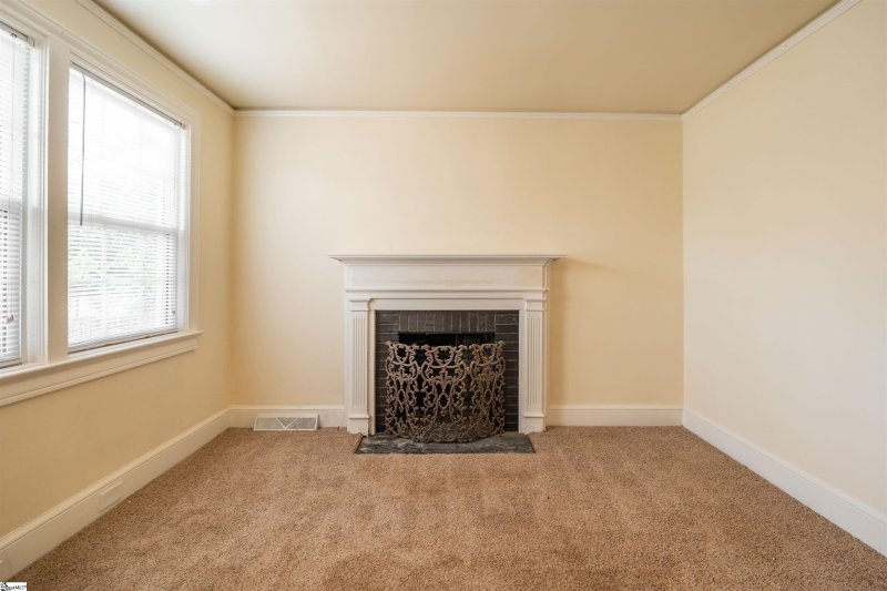 Property image 3 at 107 Irene Circle, Greenville, SC 29617