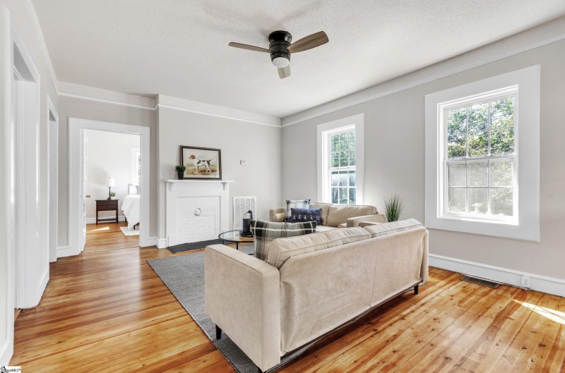 Property image 4 at 19 Clemson Street, Liberty, SC 29657-1205